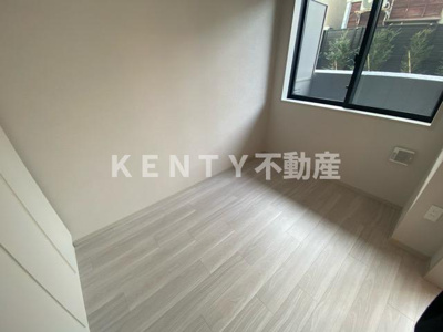 【寝室】 | Ｊ．ＧＲＡＮ　Ｃｏｕｒｔ　品川西大井ＷＥＳＴ | 寝室にいかがでしょうか