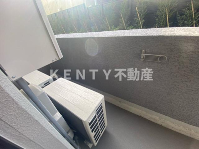 【バルコニー】 | Ｊ．ＧＲＡＮ　Ｃｏｕｒｔ　品川西大井ＷＥＳＴ | 暖かな日差しのふりそそぐバルコニー