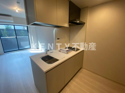 【キッチン】 | Ｊ．ＧＲＡＮ　Ｃｏｕｒｔ　品川西大井ＷＥＳＴ | コンパクトなキッチンで掃除もラクラク