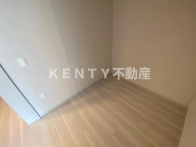 【居間・リビング】 | Ｊ．ＧＲＡＮ　Ｃｏｕｒｔ　品川西大井ＷＥＳＴ | ゆったりとしたリビングです