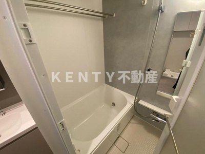 【浴室】 | Ｊ．ＧＲＡＮ　Ｃｏｕｒｔ　品川西大井ＷＥＳＴ | 落ち着いた空間のお風呂です