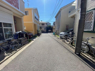 【前面道路含む現地写真】 | 西宮市　浜町　中古戸建