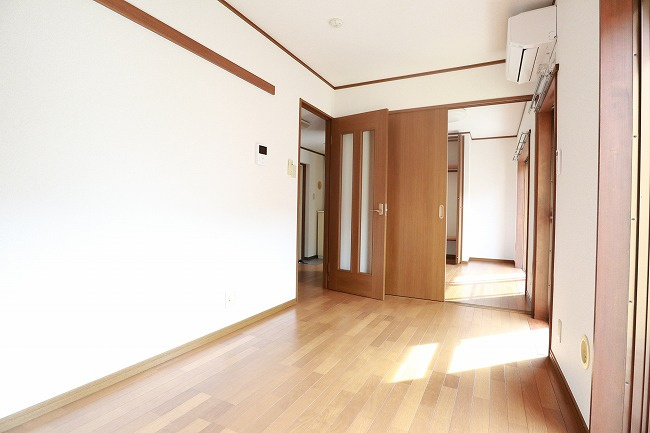 アミスタの居間・リビング