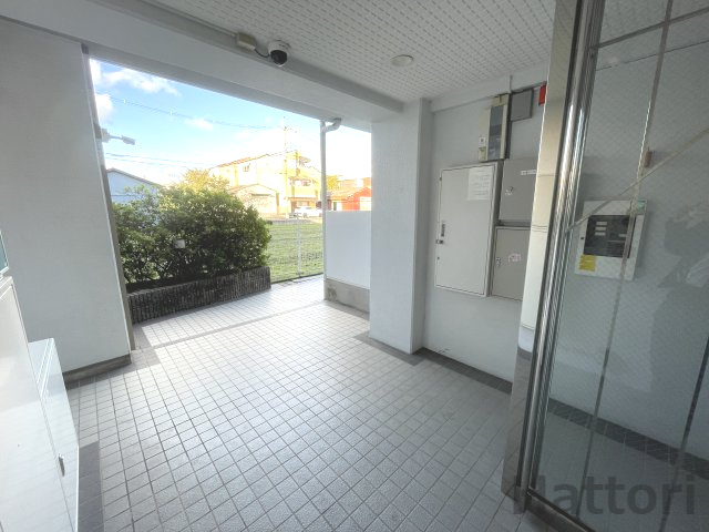 パシフィックマンションⅡのエントランス