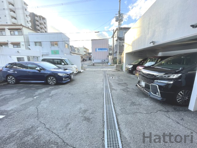 パシフィックマンションⅡの駐車場