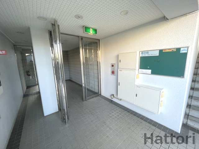パシフィックマンションⅡのエントランス