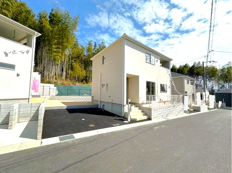 閑静な住宅街に大型分譲☆駐車２台ＯＫの４ＬＤＫ☆クレイドルガーデン八幡市八幡福禄谷第1の外観|外観