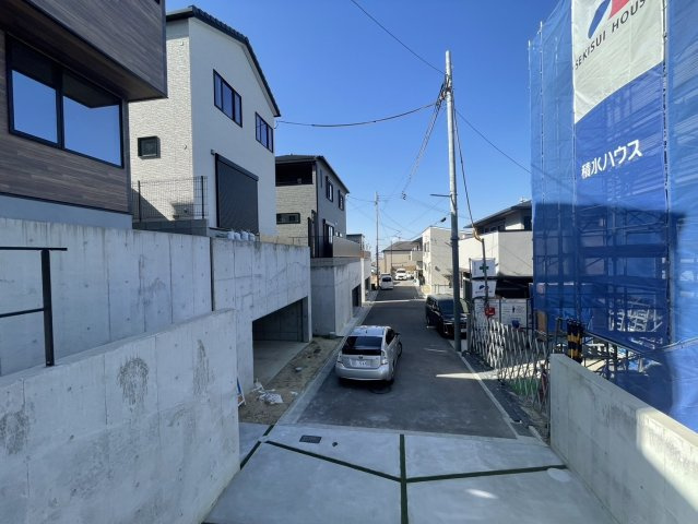 吹田市千里山西3丁目　新築戸建の前面道路含む現地写真|前面道路含む現地写真です