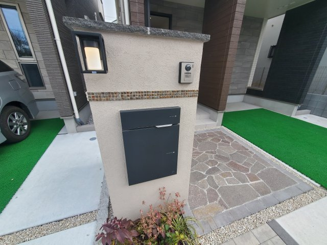 【その他】 | 杉並区宮前２丁目　新築戸建　D号棟 | 20.5帖のLDK、解放的なキッチン、そして奥行きのあるバルコニー♪♪魅力が詰まった制震ダンパー搭載の新邸！勾配天井や各階に設置された洗面台、ウォークインクローゼット等他にもオススメPOINT多数♪