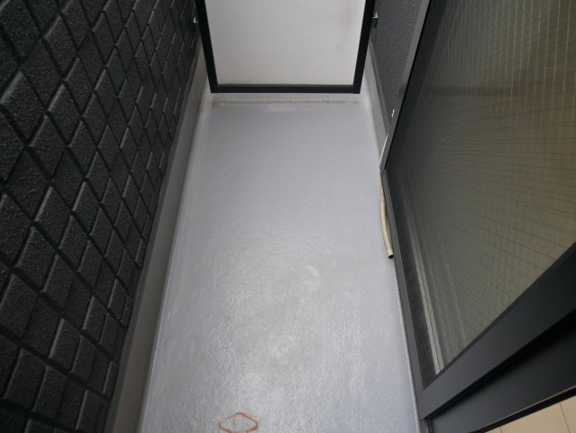 【バルコニー】