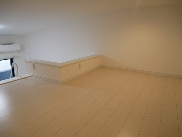 【寝室】