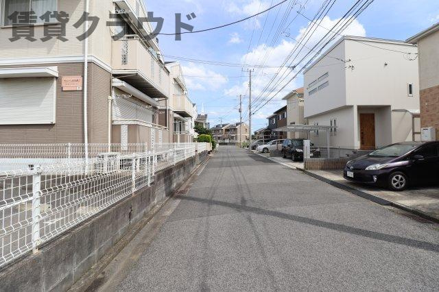 ヴェルメゾンおゆみ野Ｄの周辺