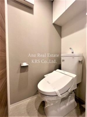 【トイレ】 | TLRレジデンス本町WEST | 冬場での使用や清潔好きの方にうれしい温水洗浄便座♪