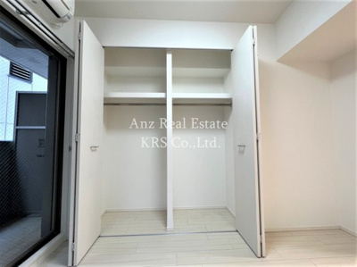 【収納】 | TLRレジデンス本町WEST | たっぷり入るクローゼット！整理整頓をサポート！