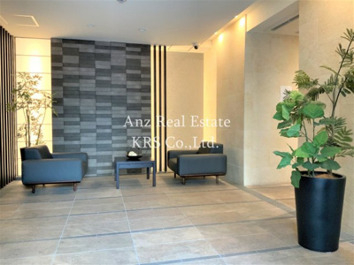 【ロビー】 | TLRレジデンス本町WEST | 高級感のある広々空間のロビー♪