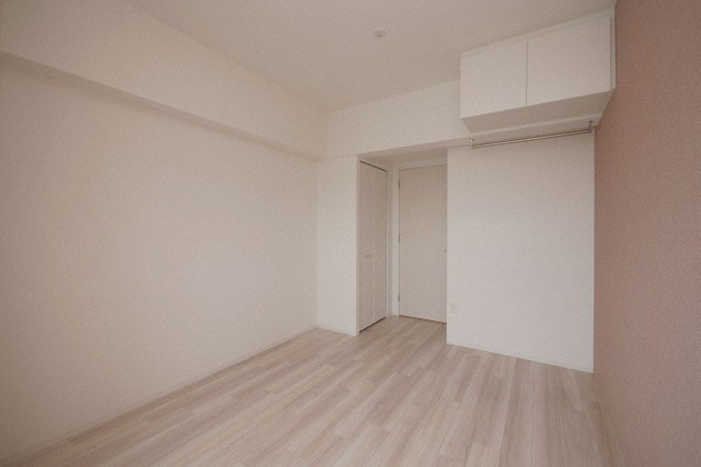 セレニテ九条リアンの居間・リビング