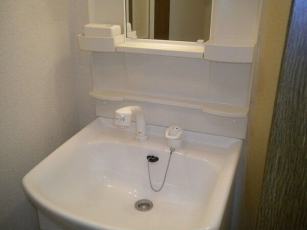 アンプルール リーブル SenⅠ　　刈谷市近郊の賃貸はクラスホーム刈谷店の洗面所