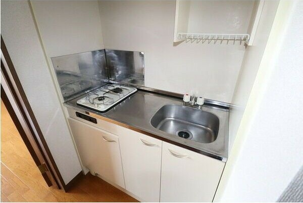 アンプルール リーブル SenⅠ　　刈谷市近郊の賃貸はクラスホーム刈谷店のキッチン