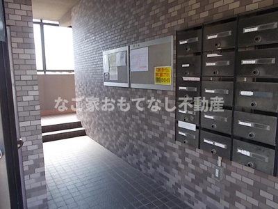 【エントランス】 | コンバーション片岡