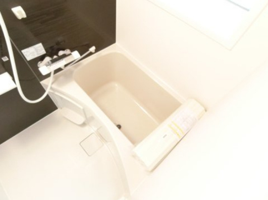 Re-Home福田Ⅳの浴室