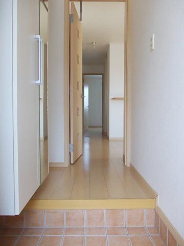 フィオーレⅠの玄関