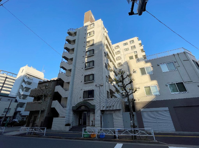 ライオンズマンション両国南の外観