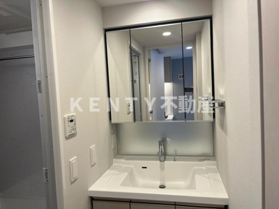 【洗面所】 | ルフォンプログレ西大井プレミア | 脱衣スペースもあります