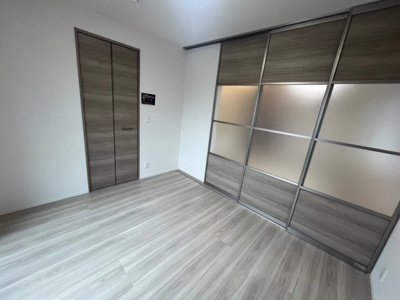 【寝室】 | カノン蓮池