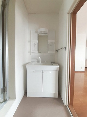 【独立洗面台】 | ノイレーベン春日