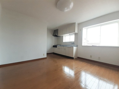 【居間・リビング】 | ノイレーベン春日