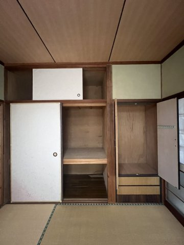 松江町　中古の収納