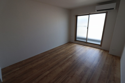 【洋室】 | ヴィラナリー関目Ⅱ