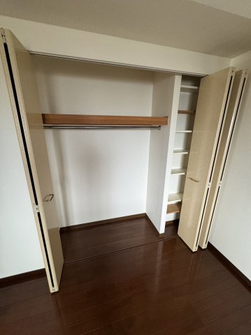 セレッソコート梅田北パークフロントの収納|小物を収納するのに便利です