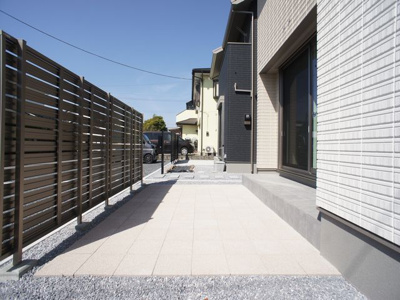 【庭】 | オピュロンス | おしゃれな庭です。