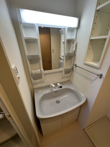 アーバンハイツ三晴の洗面所