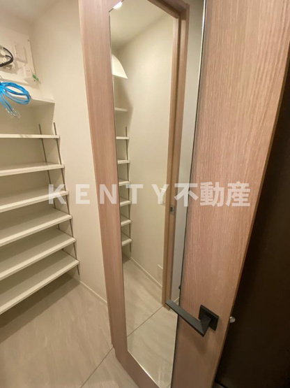 【収納】 | Ｊ．ＧＲＡＮ　Ｃｏｕｒｔ　品川西大井ＷＥＳＴ | 収納スペース豊富です