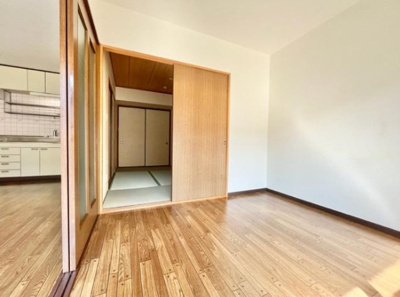 【洋室】 | ドミール上ノ台 | お子様のお部屋にいかがでしょうか。