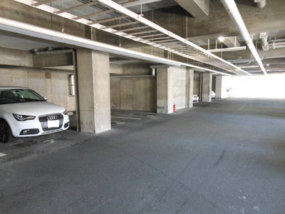 【駐車場】 | シーアイハイツ千里桃山台Ｂ棟