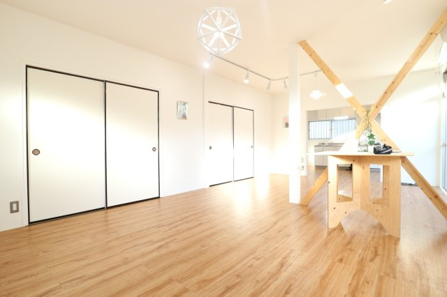 取手小文間戸建の居間・リビング