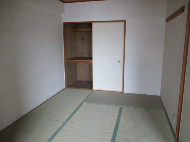 エスパシオ上新庄