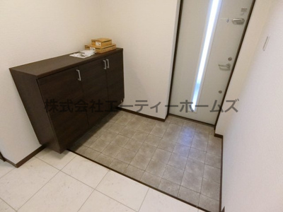 【玄関】 | 加藤ビル | 毎日通る玄関はこちらです