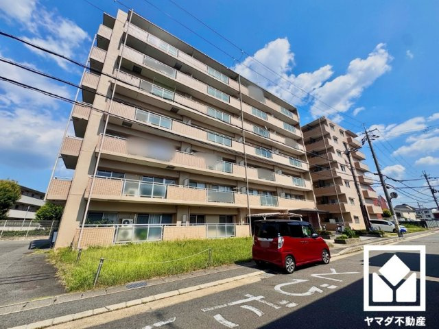 ライオンズマンション宇治の外観