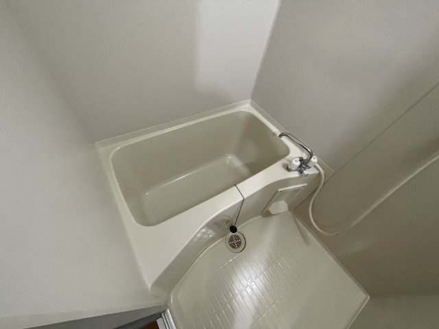 ポコアポコ明石鍛治屋町Ⅲ番館の浴室