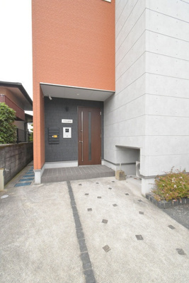 【エントランス】 | アルバーノ久留米