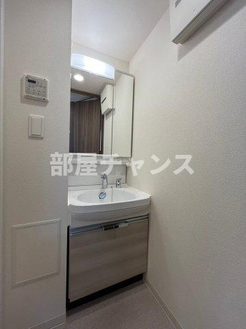 アステリ鶴舞トゥリアの独立洗面台