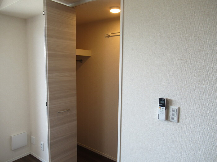 D-ROOM　IGODAIの収納|ウォークインクローゼット