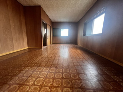 【洋室】 | 網干区坂出戸建