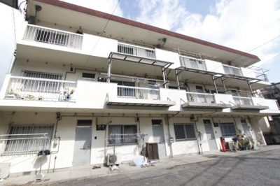 【外観】 | マンション鈴蘭荘 | 外観です