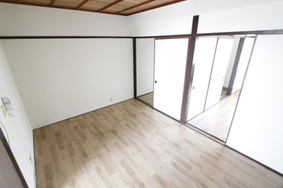 【洋室】 | マンション鈴蘭荘 | きれいな洋室です