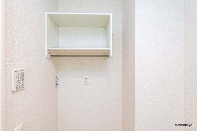 トリシア中御所の洗面所